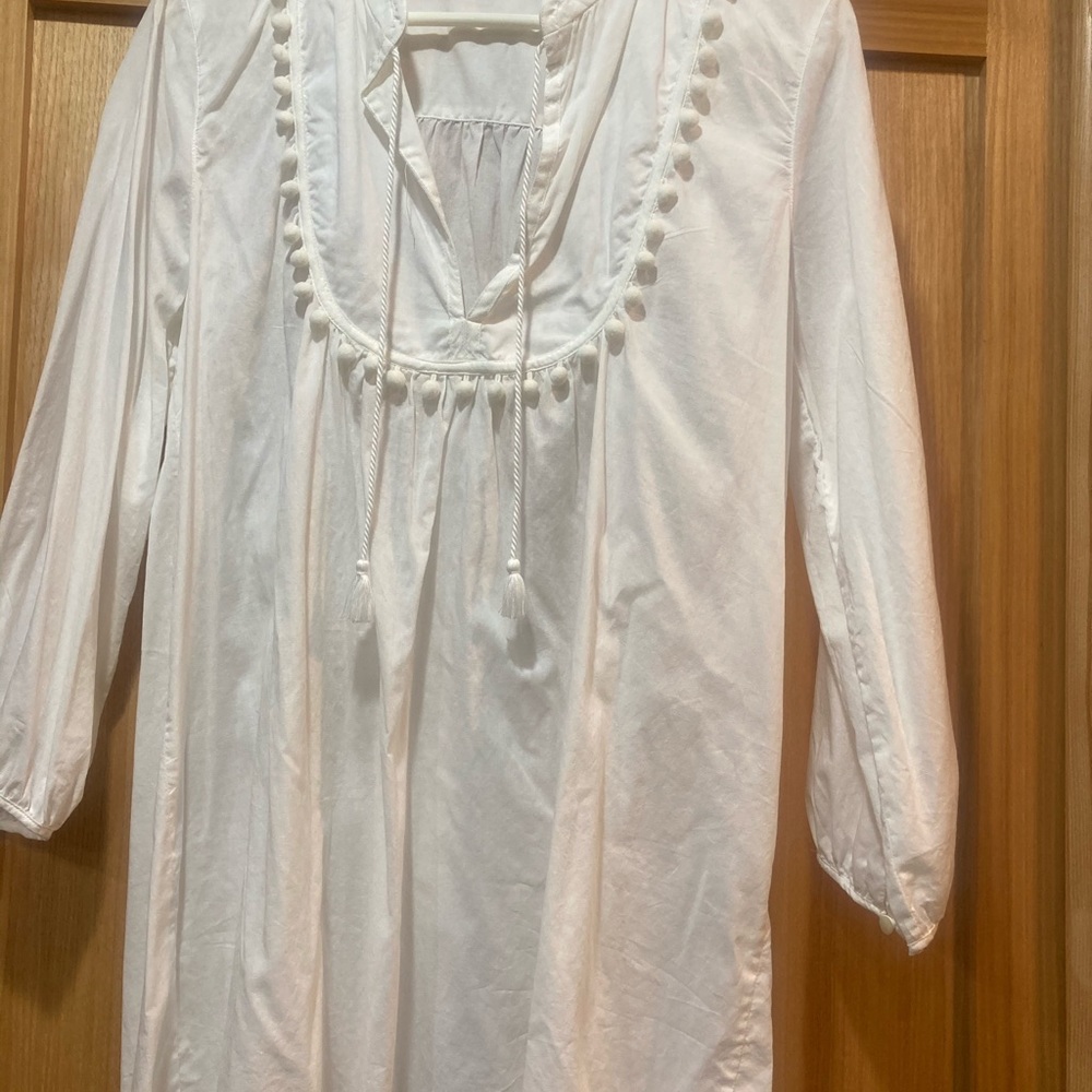 White J Crew blouse. 3/4 length sleeve
